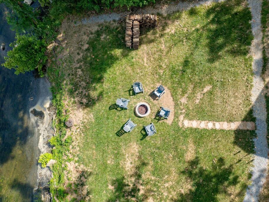 Riverside Oasis With Stunning Views, Cozy Firepit! Luray Bagian luar foto